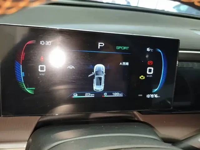 BYD Song Pro — Фото автомобиля 11