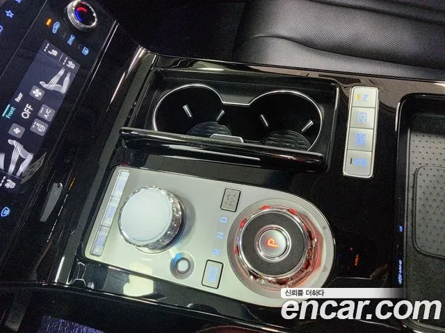 Genesis G80 Бензин 2.5 турбо 2WD — Фото автомобиля 13