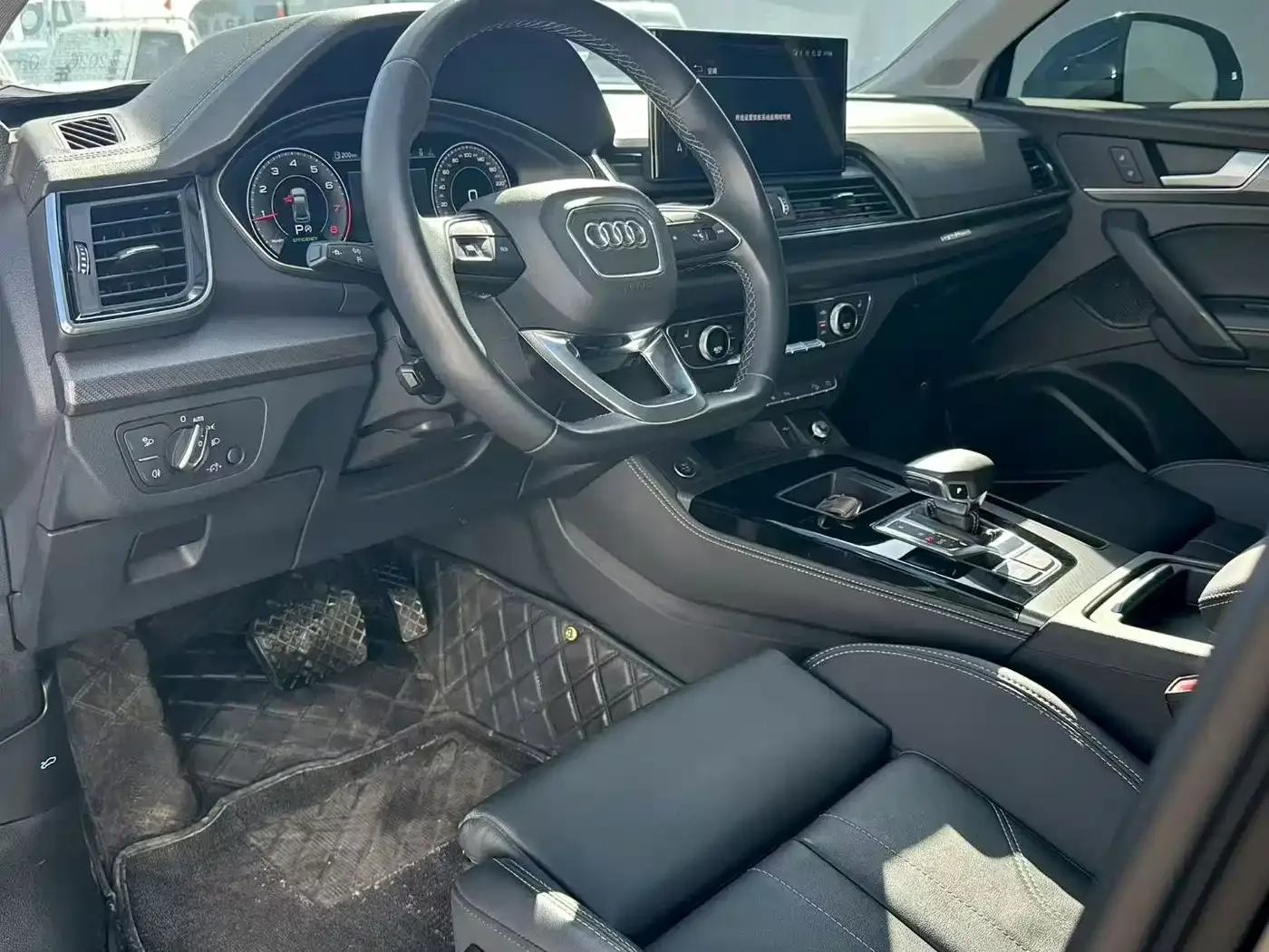 Audi Audi Q5L 2022 45T Luxury Dynamic — Фото автомобиля 4