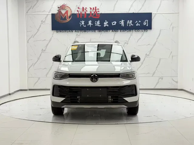 Volkswagen Tharu — Фото автомобиля 2