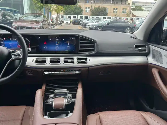 Mercedes-Benz GLE-Class — Фото автомобиля 18