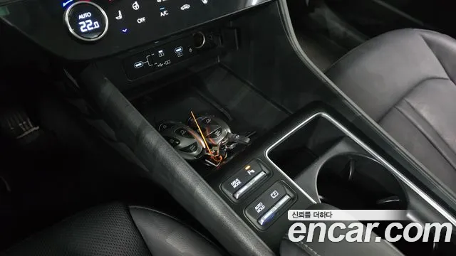 Hyundai Sonata — Фото автомобиля 30