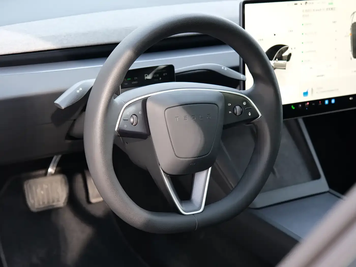 Tesla Model 3 2023 Long Range All-Wheel Drive — Фото автомобиля 10