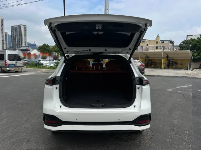 Changan CS75 Plus — Фото автомобиля 25