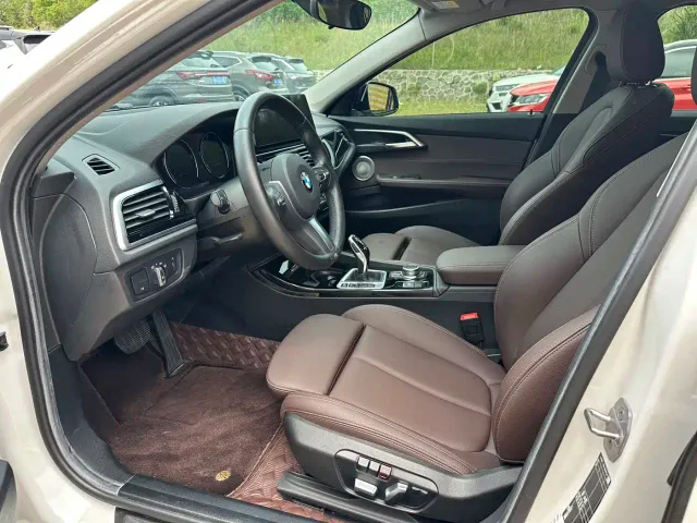 BMW 1 Series — Фото автомобиля 8