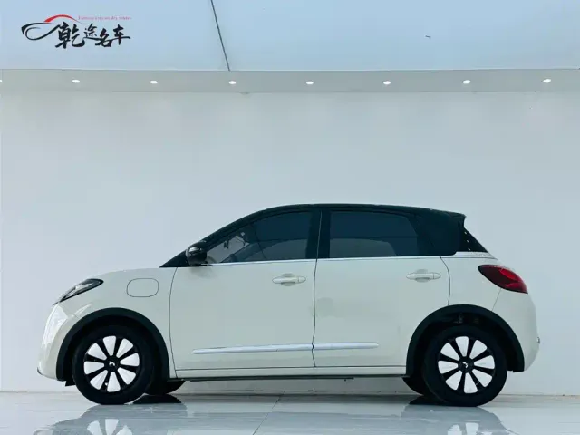 Wuling Bingo — Фото автомобиля 4