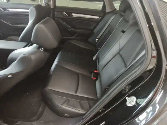 Honda Accord — Фото автомобиля 16