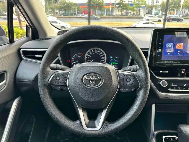 Toyota Frontlander — Фото автомобиля 8