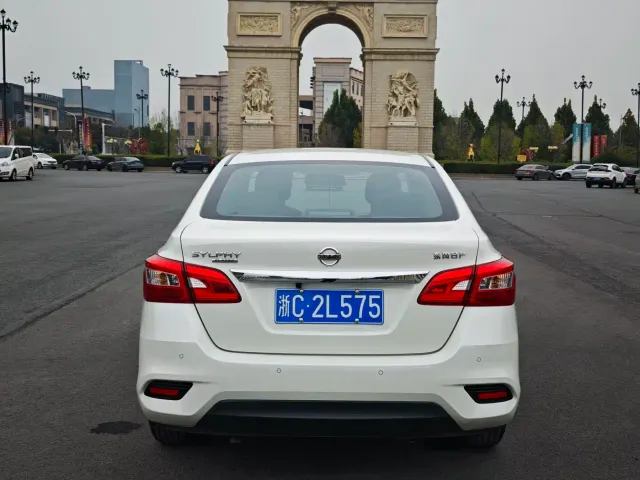 Nissan Sylphy — Фото автомобиля 8