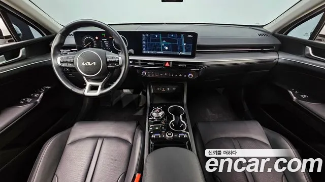 Kia K5 Новый K5 3 поколение 2.0 LPi(Для проката) — Фото автомобиля 7