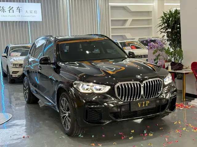 BMW X5 — Фото автомобиля 3