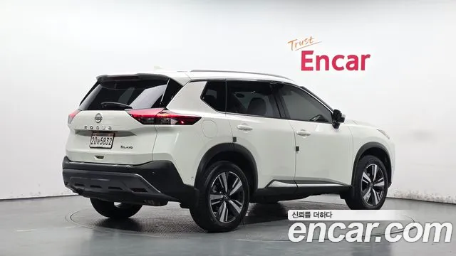 Nissan Rogue T33 — Фото автомобиля 2