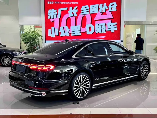 Audi A8 — Фото автомобиля 11
