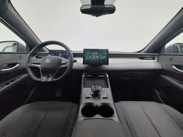 BYD Qin PLUS — Фото автомобиля 5