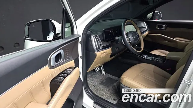 Kia Sorento Новый Sorento 4 поколение Бензин 2.5T 2WD — Фото автомобиля 8