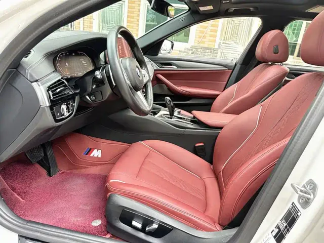 BMW 5 Series — Фото автомобиля 8