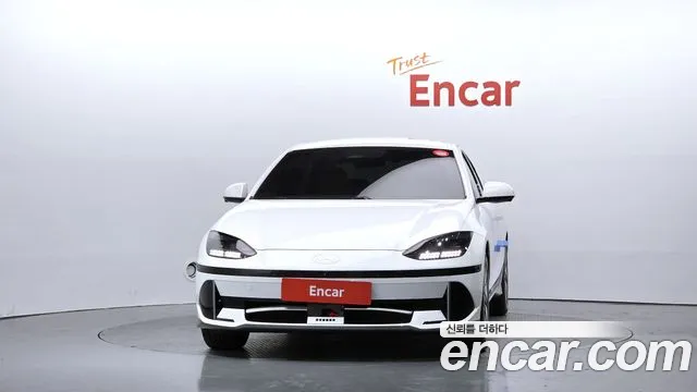 Hyundai Ioniq 6 — Фото автомобиля 3