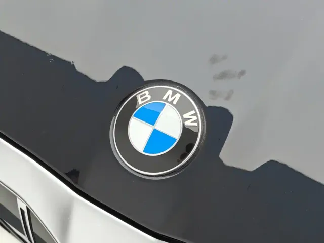 BMW 5 Series — Фото автомобиля 19