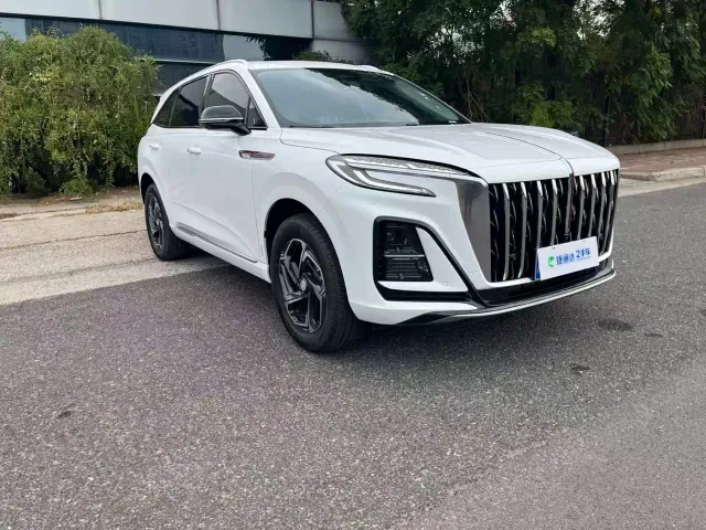Hongqi HS3 — Фото автомобиля 9