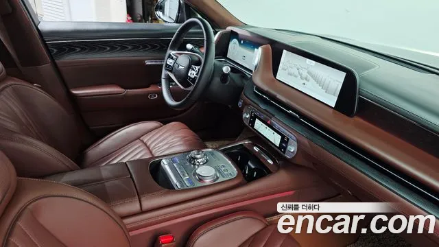 Genesis G90 — Фото автомобиля 30