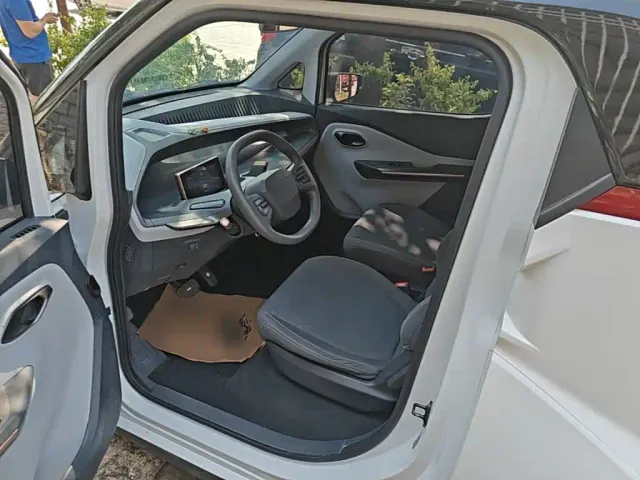 Wuling NanoEV — Фото автомобиля 16