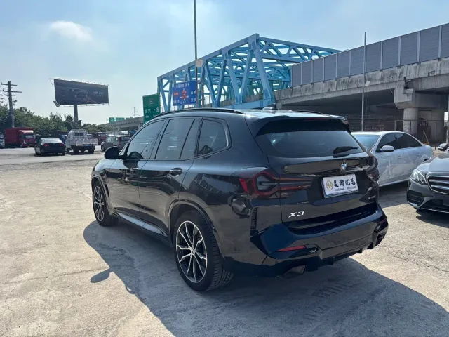 BMW X3 — Фото автомобиля 6