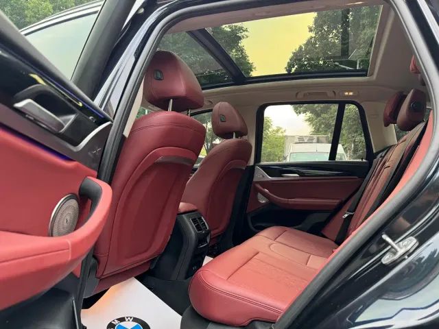 BMW X3 — Фото автомобиля 11