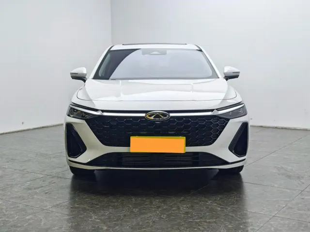Chery Arrizo 8 — Фото автомобиля 5