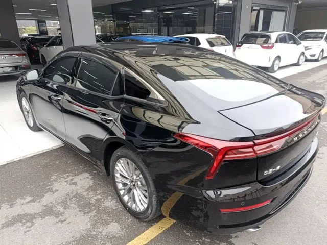 Besturn Besturn B70 2022 3rd Gen 1.5T Auto Joy Edition — Фото автомобиля 4