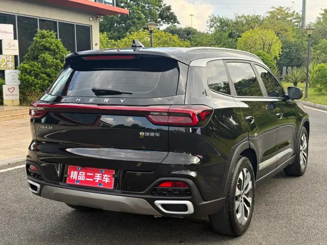 Chery Tiggo 8 — Фото автомобиля 4