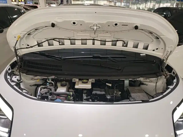 GAC Aion UT — Фото автомобиля 19