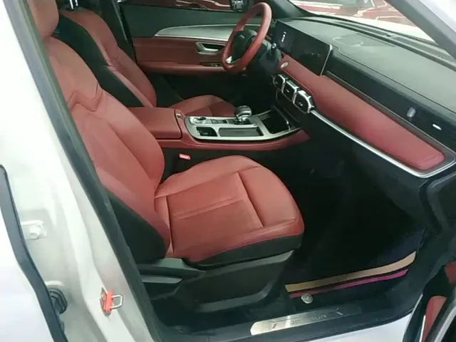 Jetour X70 Plus — Фото автомобиля 24