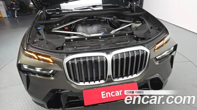 BMW X7 G07 — Фото автомобиля 9