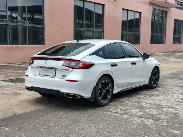 Honda Civic — Фото автомобиля 8