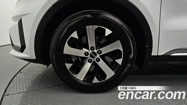 Kia Sorento Sorento 4-е поколение Бензин 2.5T 2WD — Фото автомобиля 5