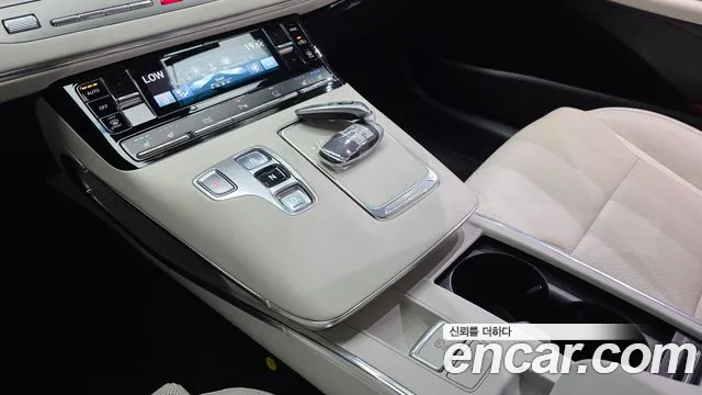 Hyundai Grandeur Grandeur (New) — Фото автомобиля 9