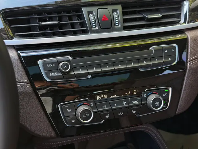 BMW X1 — Фото автомобиля 16