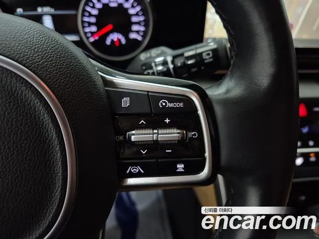 Kia Carnival 4th Gen — Фото автомобиля 7