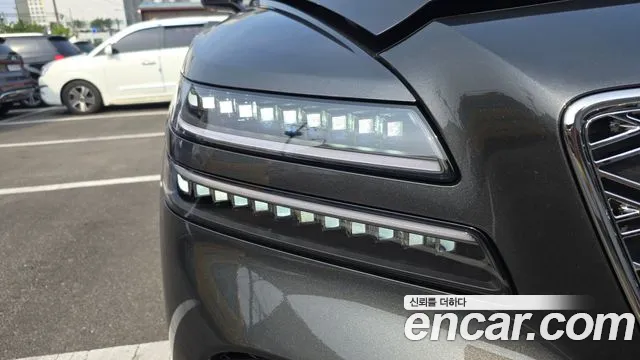 Genesis GV80 2.5T Бензин AWD — Фото автомобиля 17