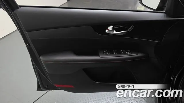 Kia K3 — Фото автомобиля 13