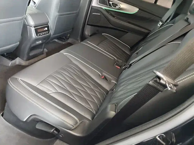 GAC Trumpchi GS8 — Фото автомобиля 12