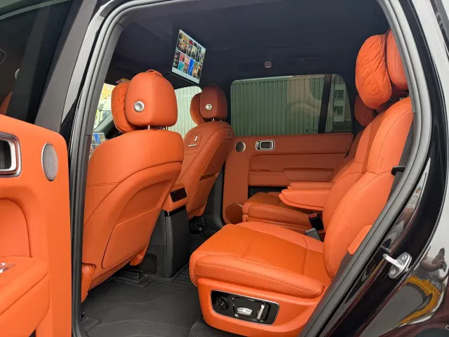 Li Auto L9 — Фото автомобиля 6