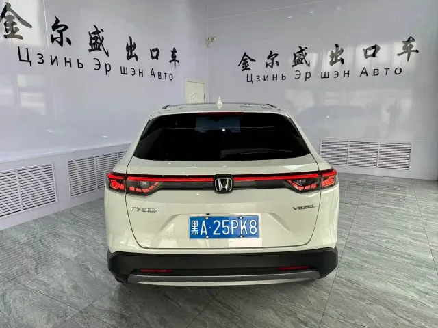 Honda Vezel — Фото автомобиля 3