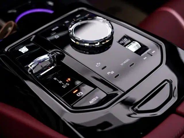 BMW 5 Series — Фото автомобиля 21