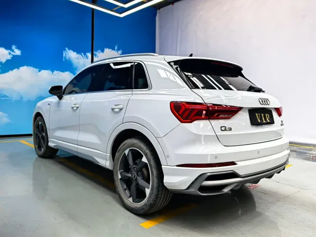 Audi Q3 — Фото автомобиля 6