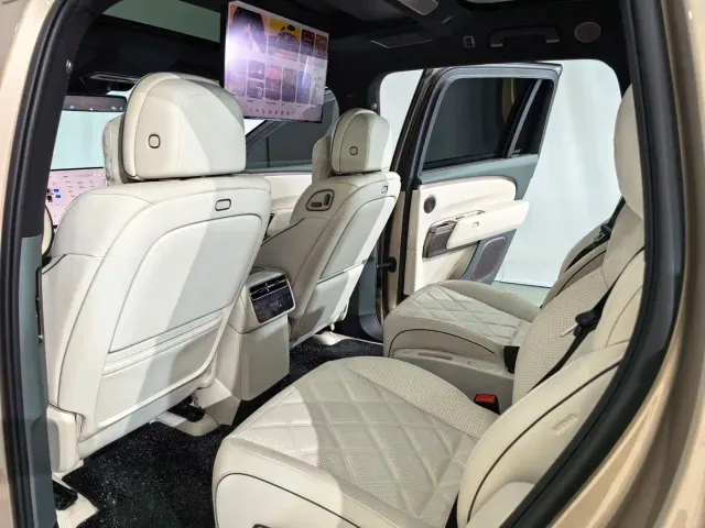 Li Auto L9 — Фото автомобиля 8