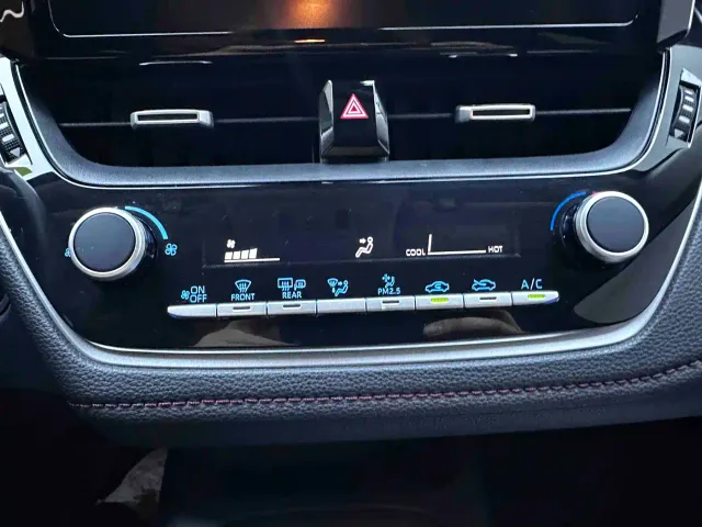 Toyota Corolla — Фото автомобиля 13