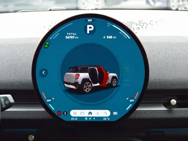 MINI Electric MINI ACEMAN — Фото автомобиля 9