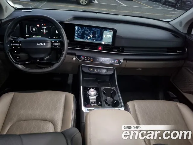 Kia Carnival Generation 4 — Фото автомобиля 15
