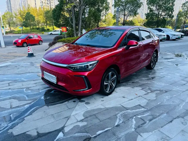 BAIC Beijing EU5 PLUS — Фото автомобиля 3